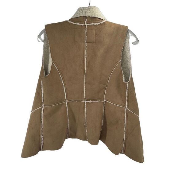 Xhilaration Women's Faux Fur Trim Open Front Suede Vest Tan Size Small Petite - Picture 3 of 9